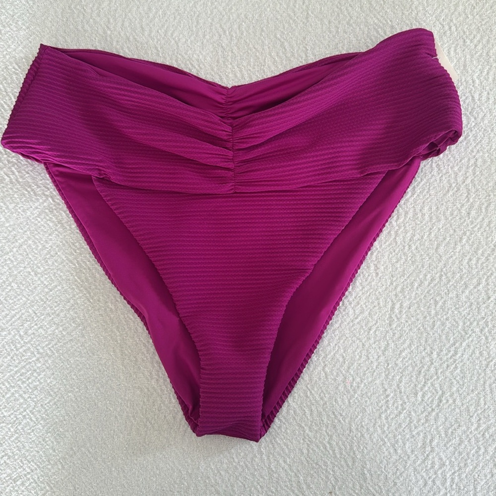 l*space Magenta Ribbed Bikini Set - Picture 12 of 12